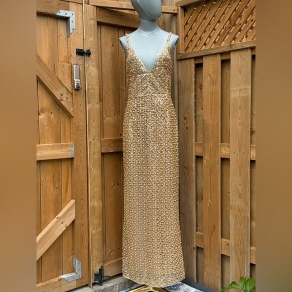 🆕 BRONX & BANCO 🧿 NWOT Allegra Gold Sequin & Beaded Maxi Dress, Sz L US 8 - Picture 7 of 16